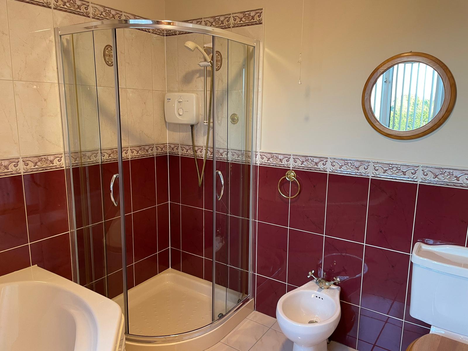 Ensuite Shower